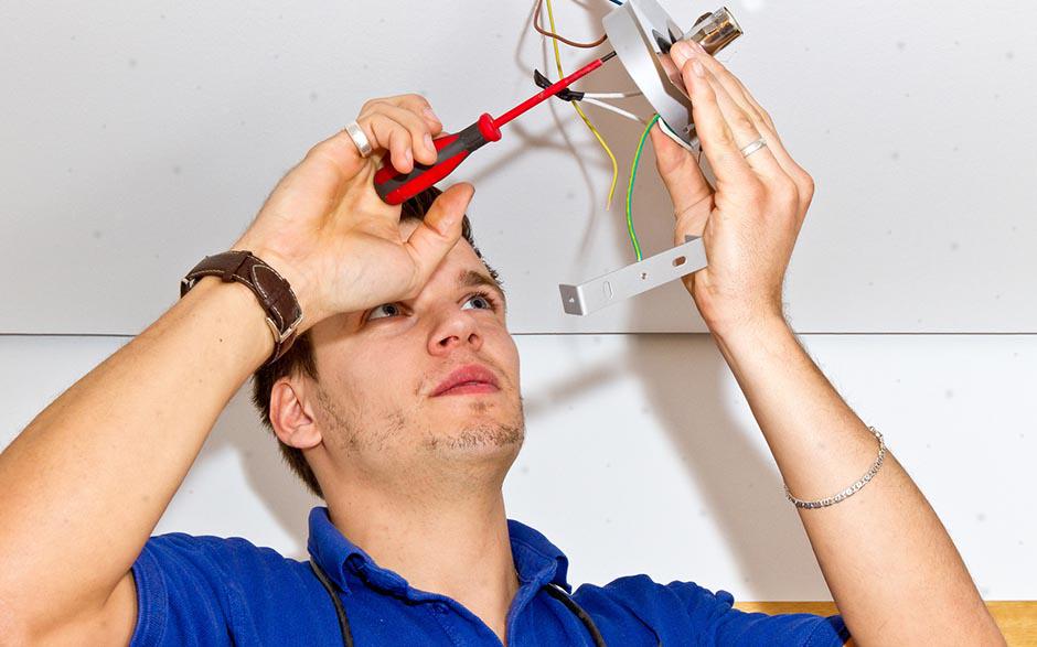 cherche électricien Sartrouville